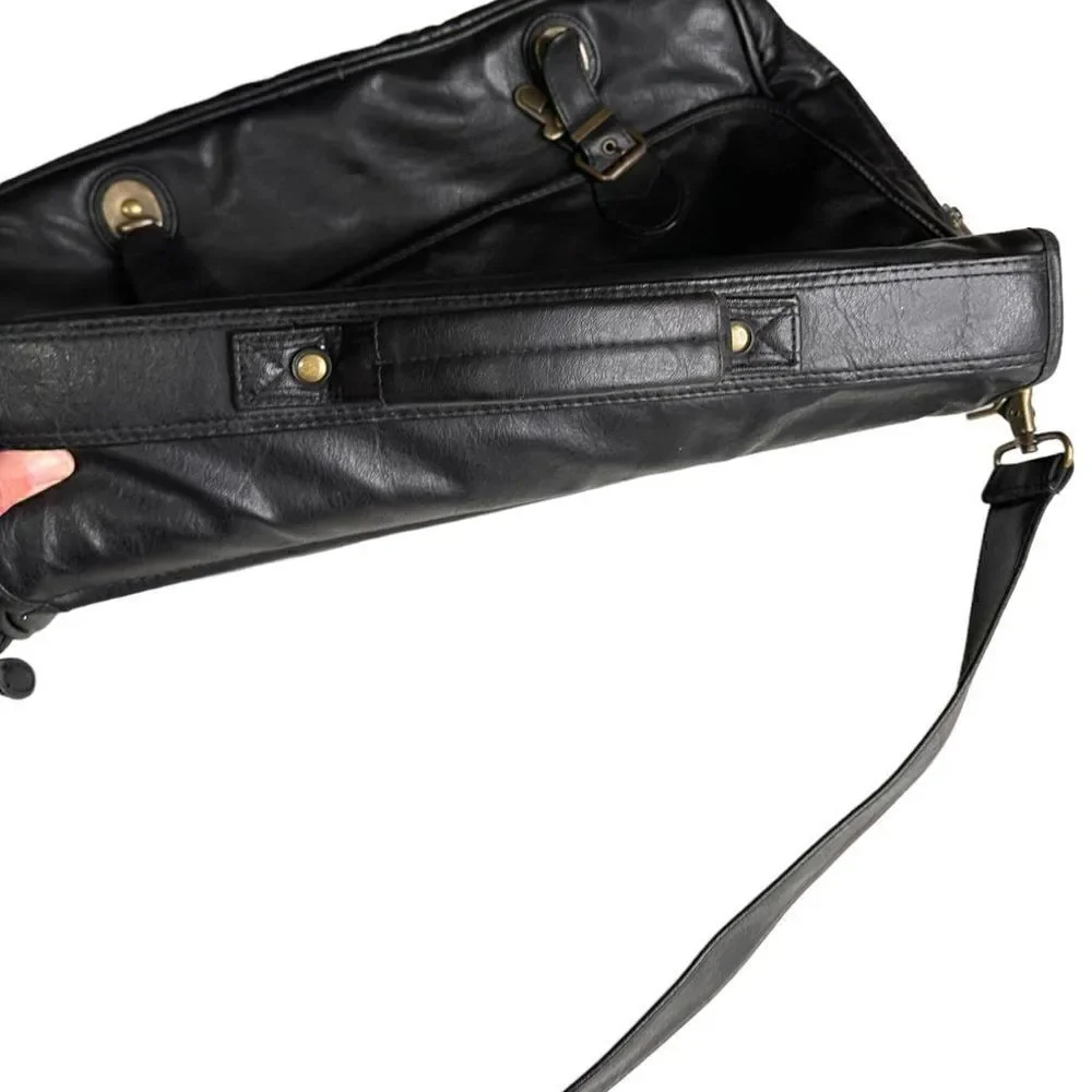 Large leather travel/work bag black with lots of pockets adjustable shoulder str